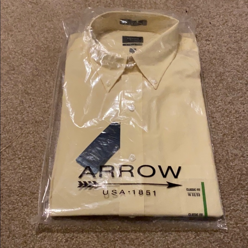 NWT Men’s Dress Shirt